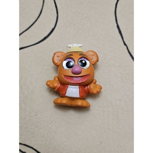 Disney Doorables Academy - Fozzie - Student Body - Ultra Rare - Picture 1 of 4